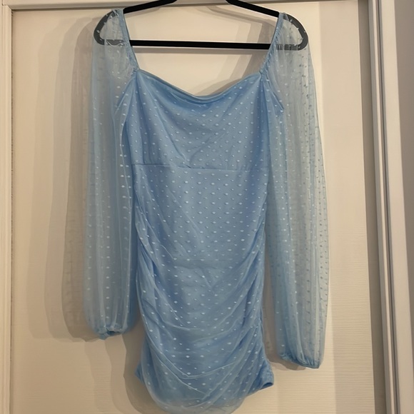 Baby blue long sleeved dress (new, never worn) - Picture 7 of 7